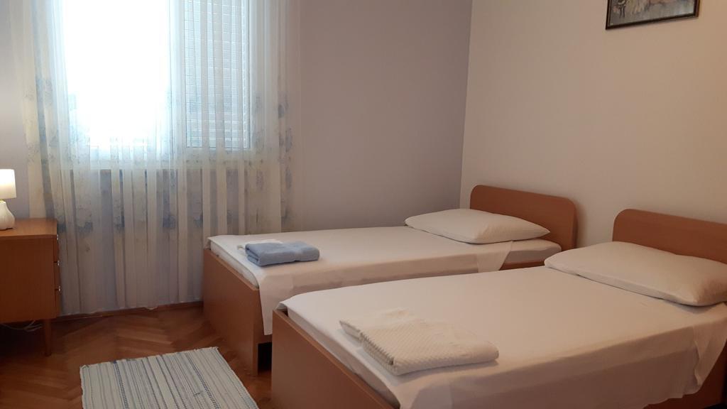 Apartments Kekica Novaglia Esterno foto